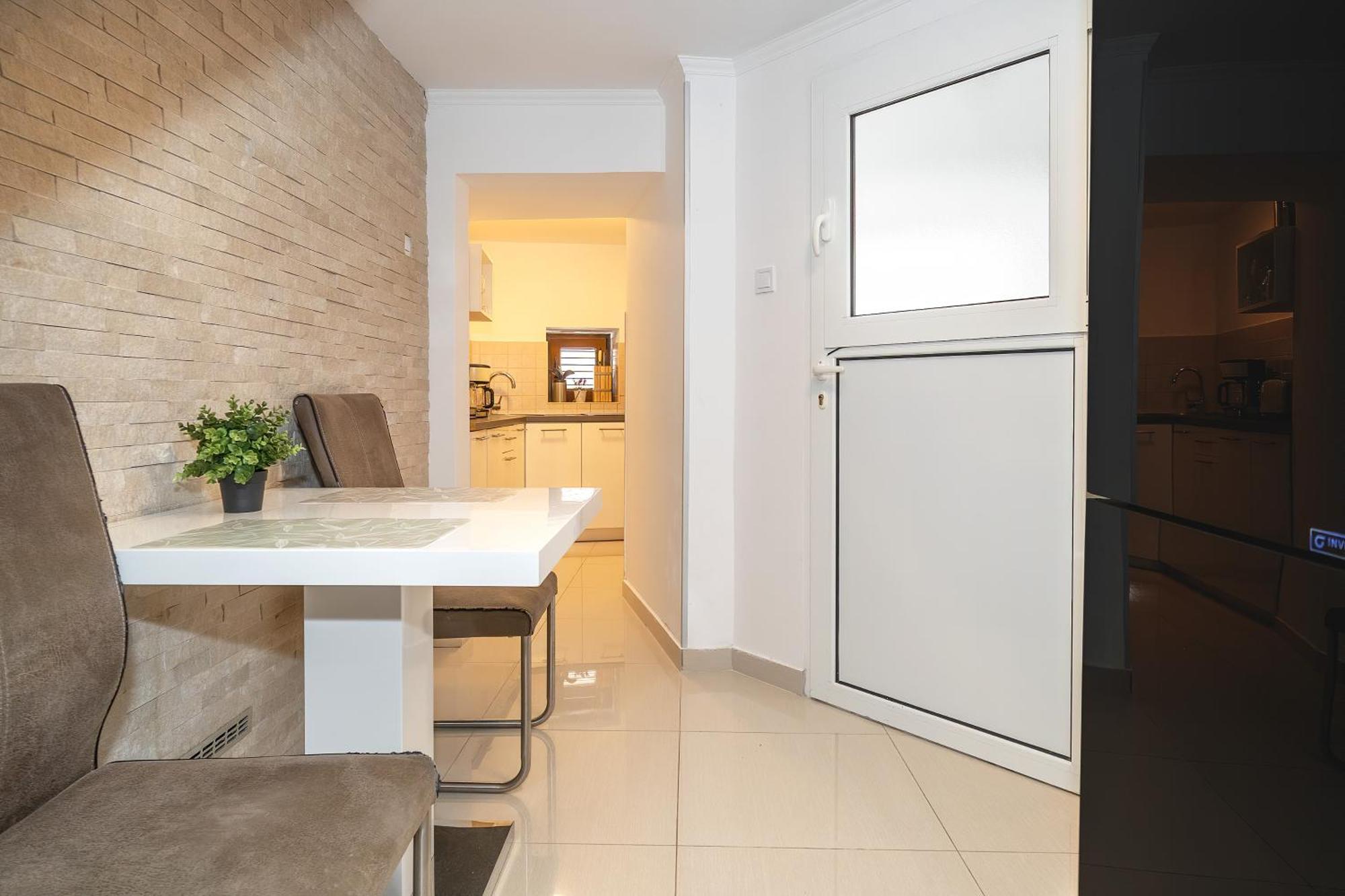 Apartment Porto With Terrace Baška Exterior foto